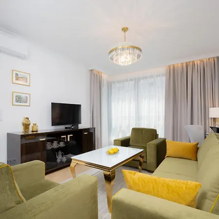 Stylish Grzybowska Apartments By Noclegi Renters Warsaw Exterior photo