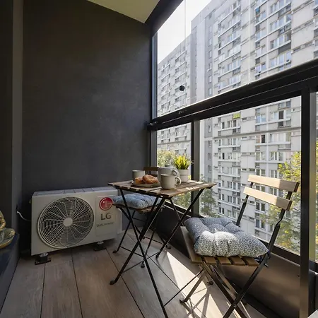 Stylish Grzybowska Apartments By Noclegi Renters Warsaw Exterior photo